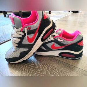 Nike Air Max 9 size 7.5